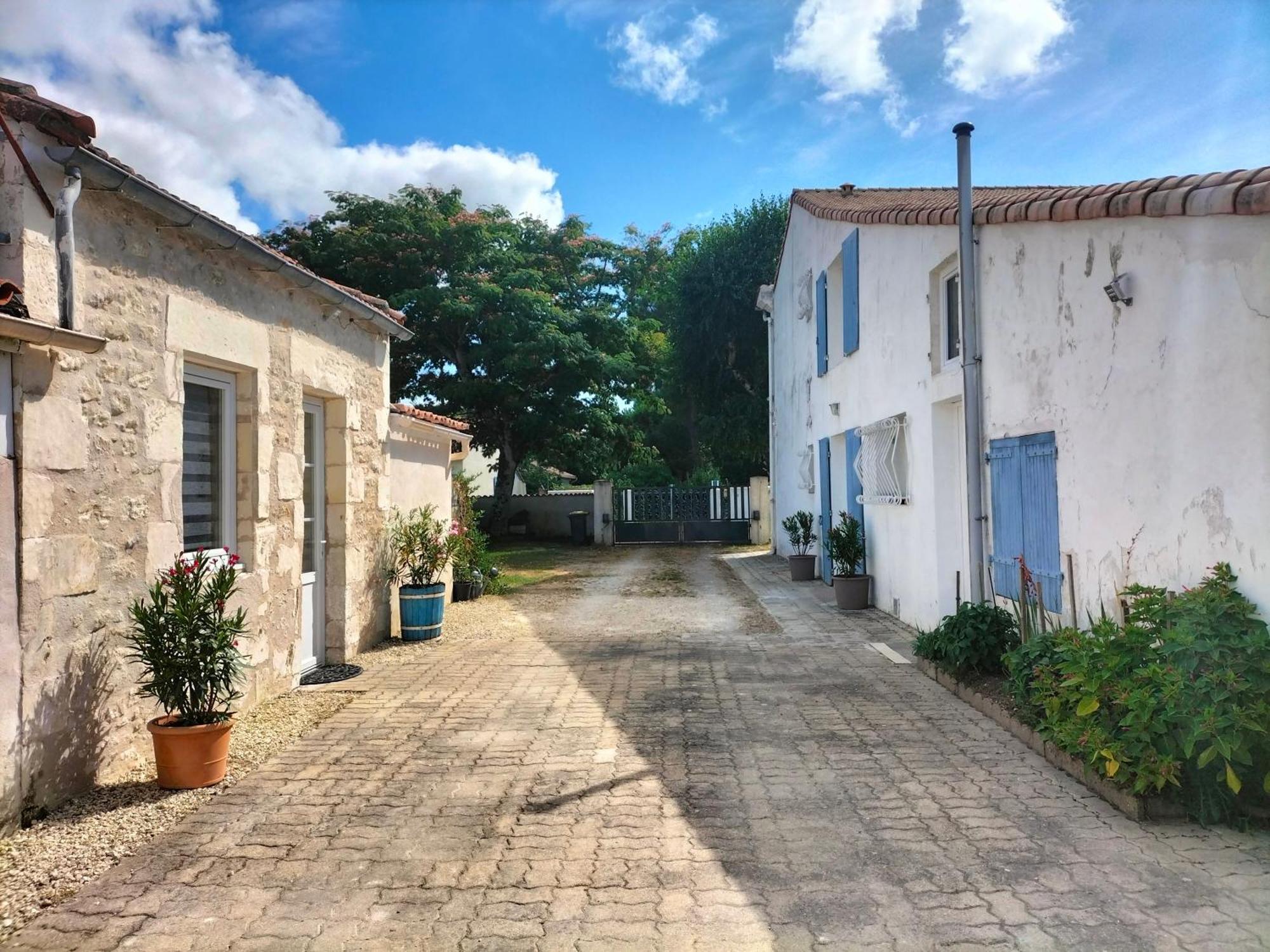 Agreable Maison De Vacances En Charente-Maritime Arvert Екстер'єр фото